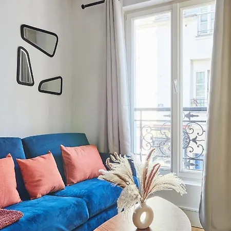 Center Of Le Marais By Prestige