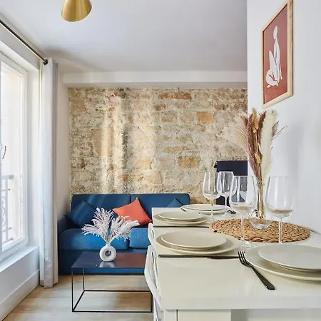 Center Of Le Marais By Prestige Paris