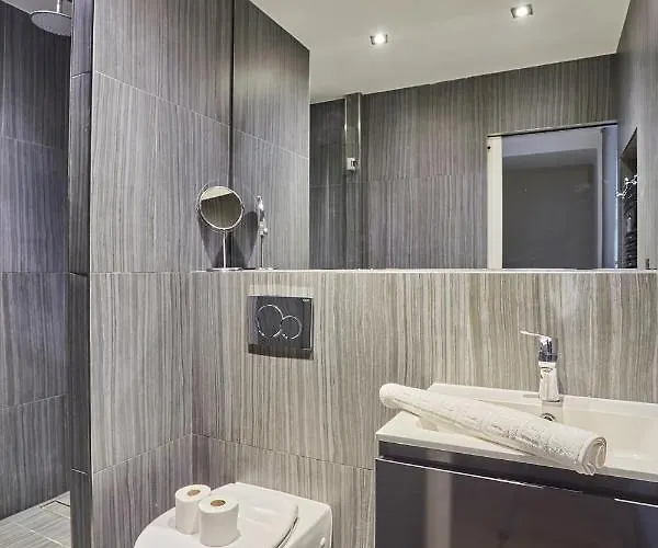 Center Of Le Marais By Prestige