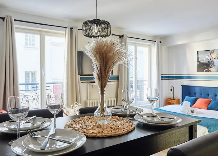 Center Of Le Marais By Prestige Paris