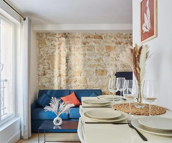 Center Of Le Marais By Prestige Paris