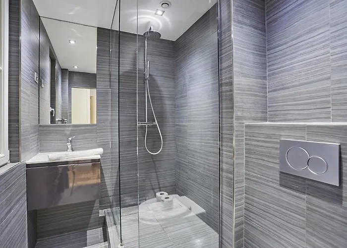 Center Of Le Marais By Prestige * Paris