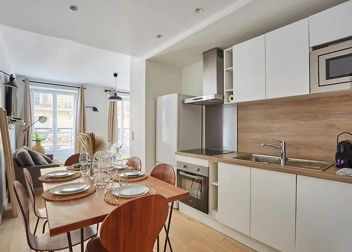 Center Of Le Marais By Prestige Paris