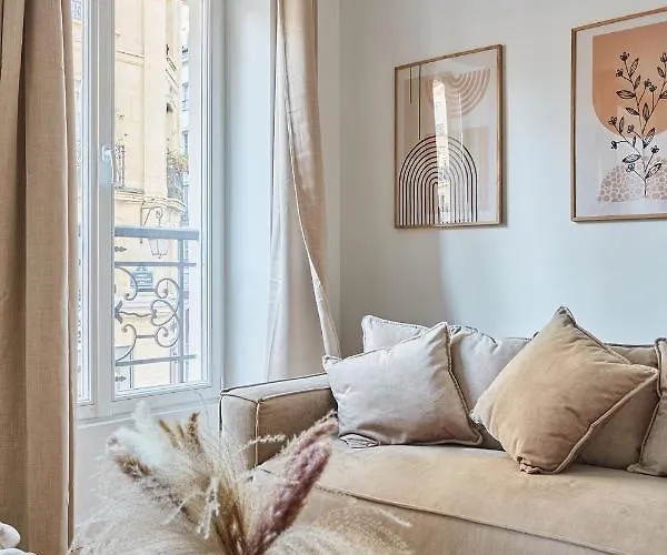Center Of Le Marais By Prestige * Paris
