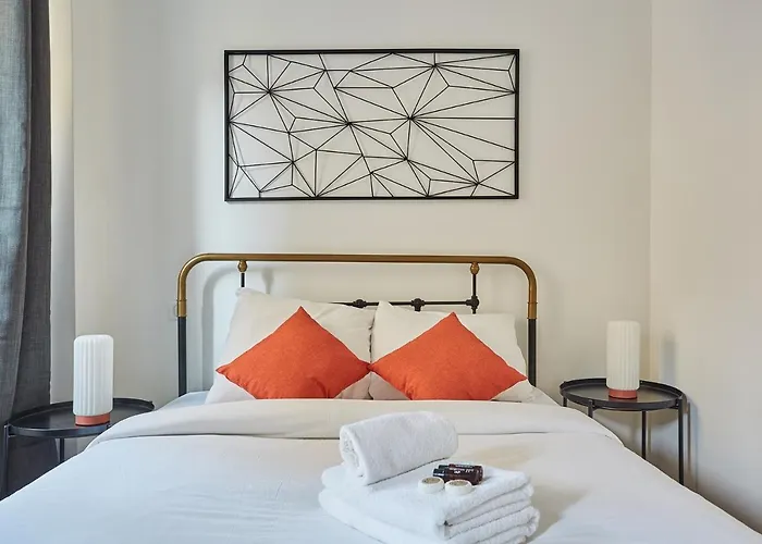 Center Of Le Marais By Prestige Paris