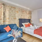 Center Of Le Marais By Prestige Апартаменты Париж