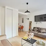 Апартаменты Center Of Le Marais By Prestige